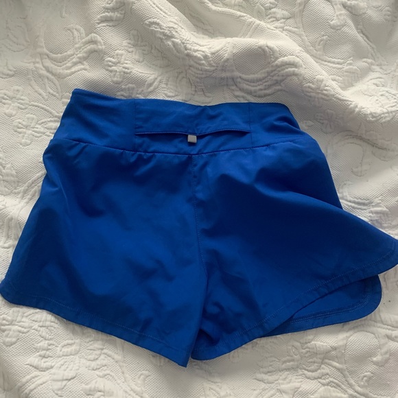 NIKE RUNNING SHORTS - Picture 2 of 2